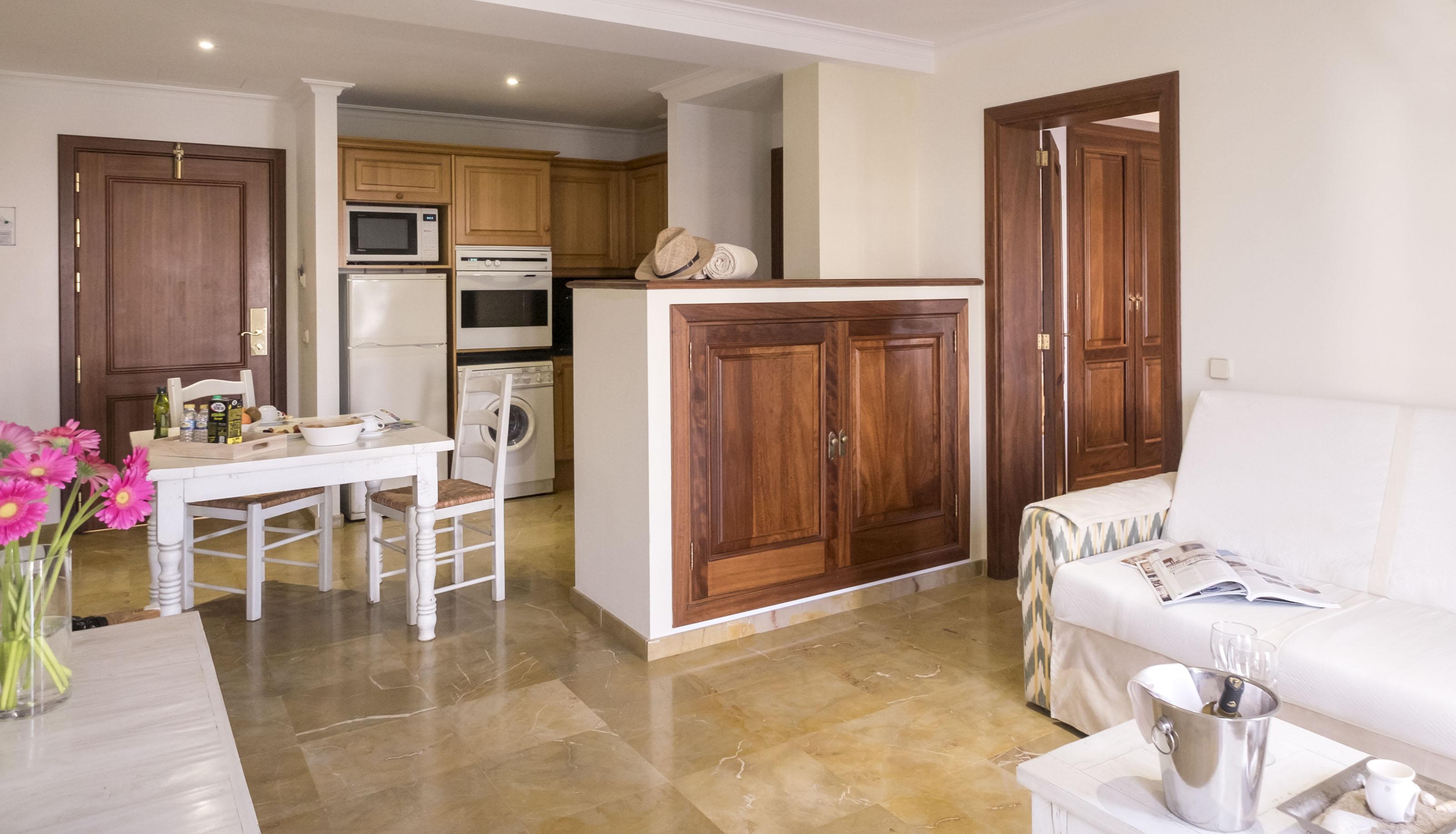 Apartments Galeon Suites Port de Pollenca Exterior photo